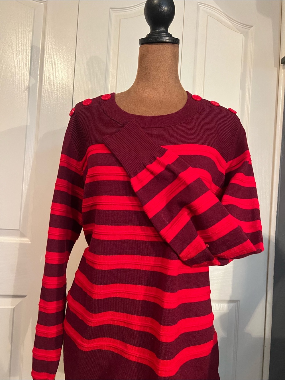 Liz Claiborne Red & Burgundy Striped Button Shoulder Sweater XXL